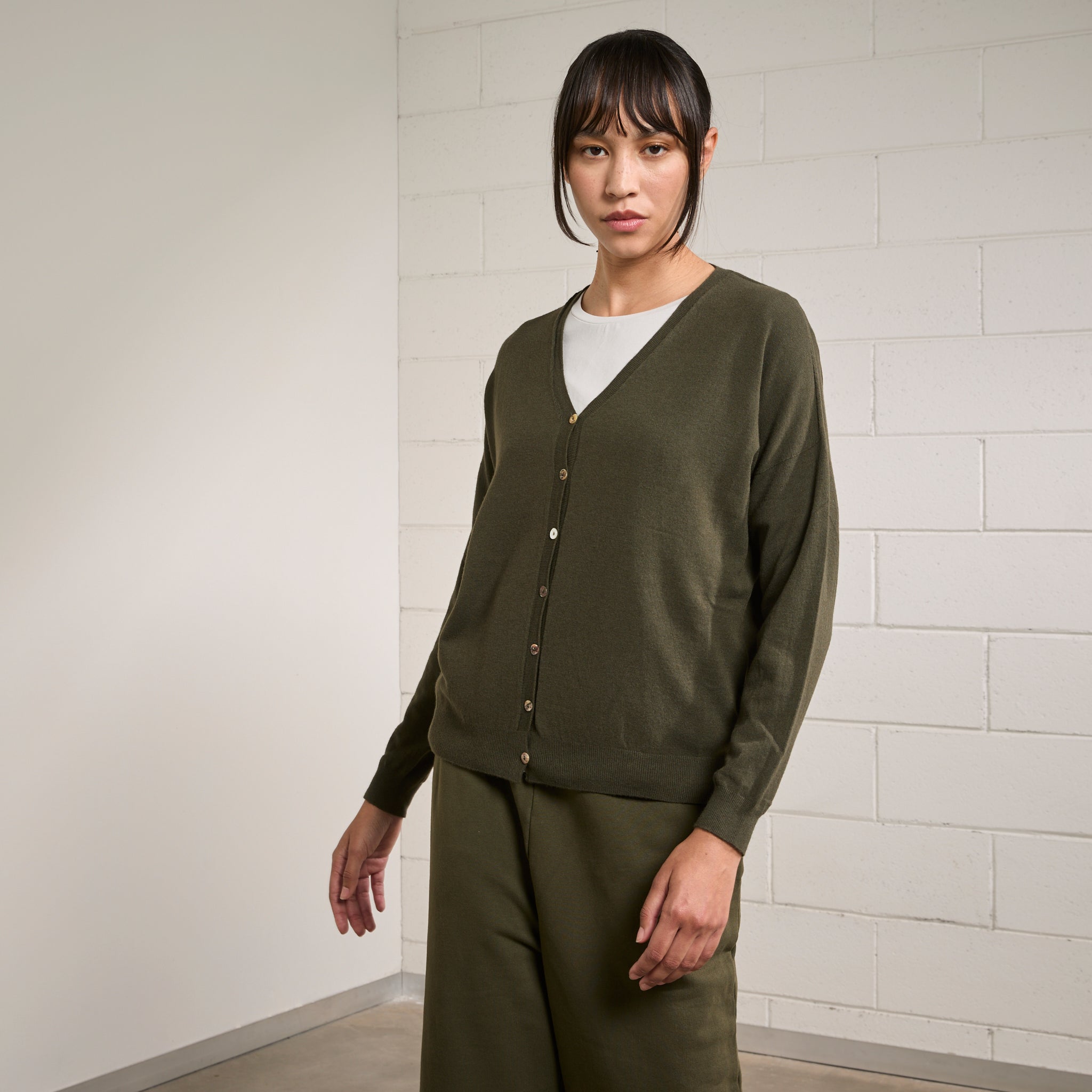 Cardigan Con Bottoni