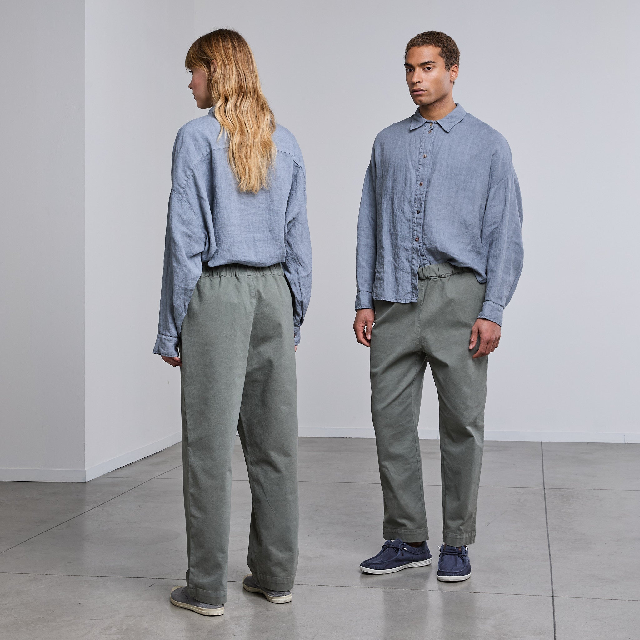 REGULAR TROUSERS