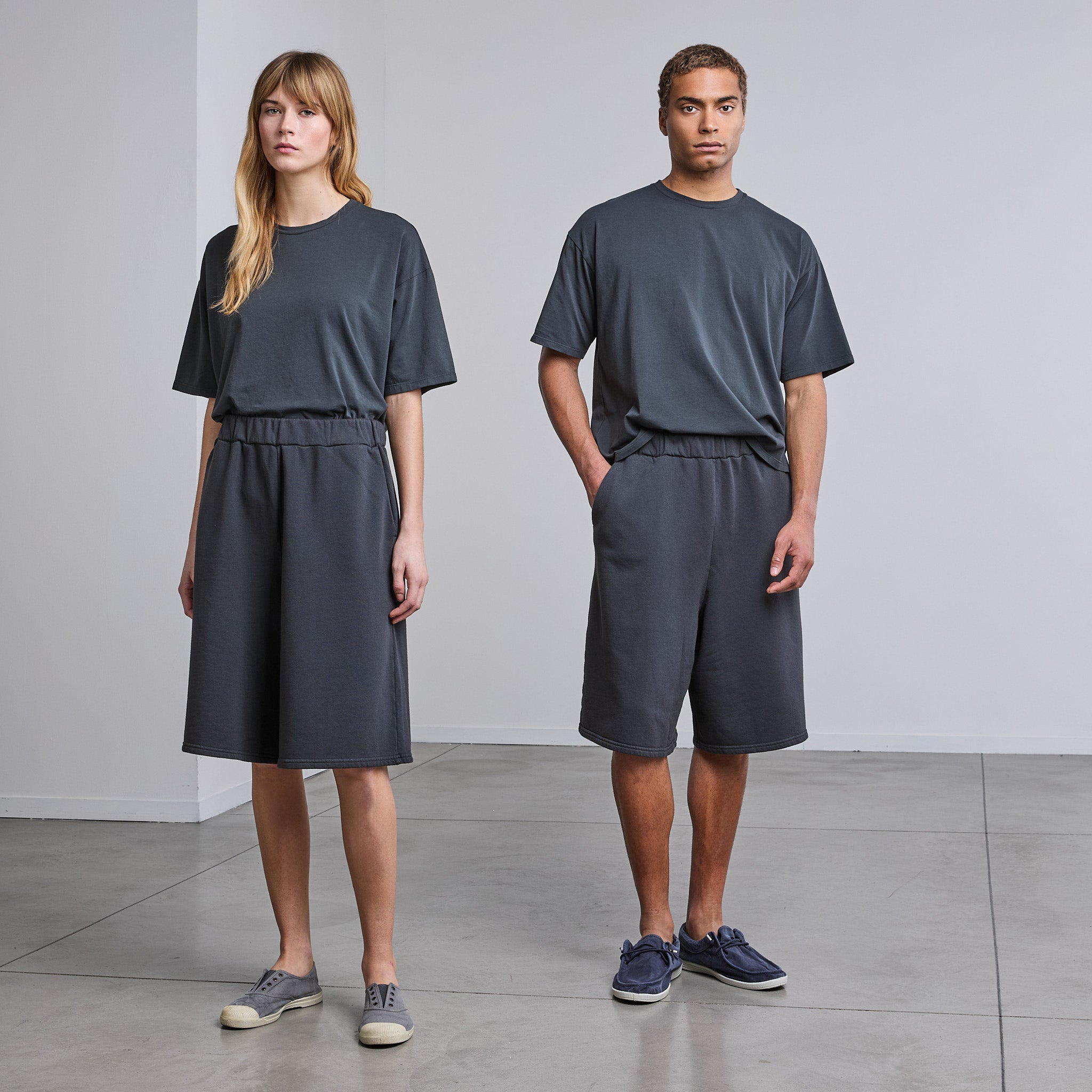 PANTALONE CORTO