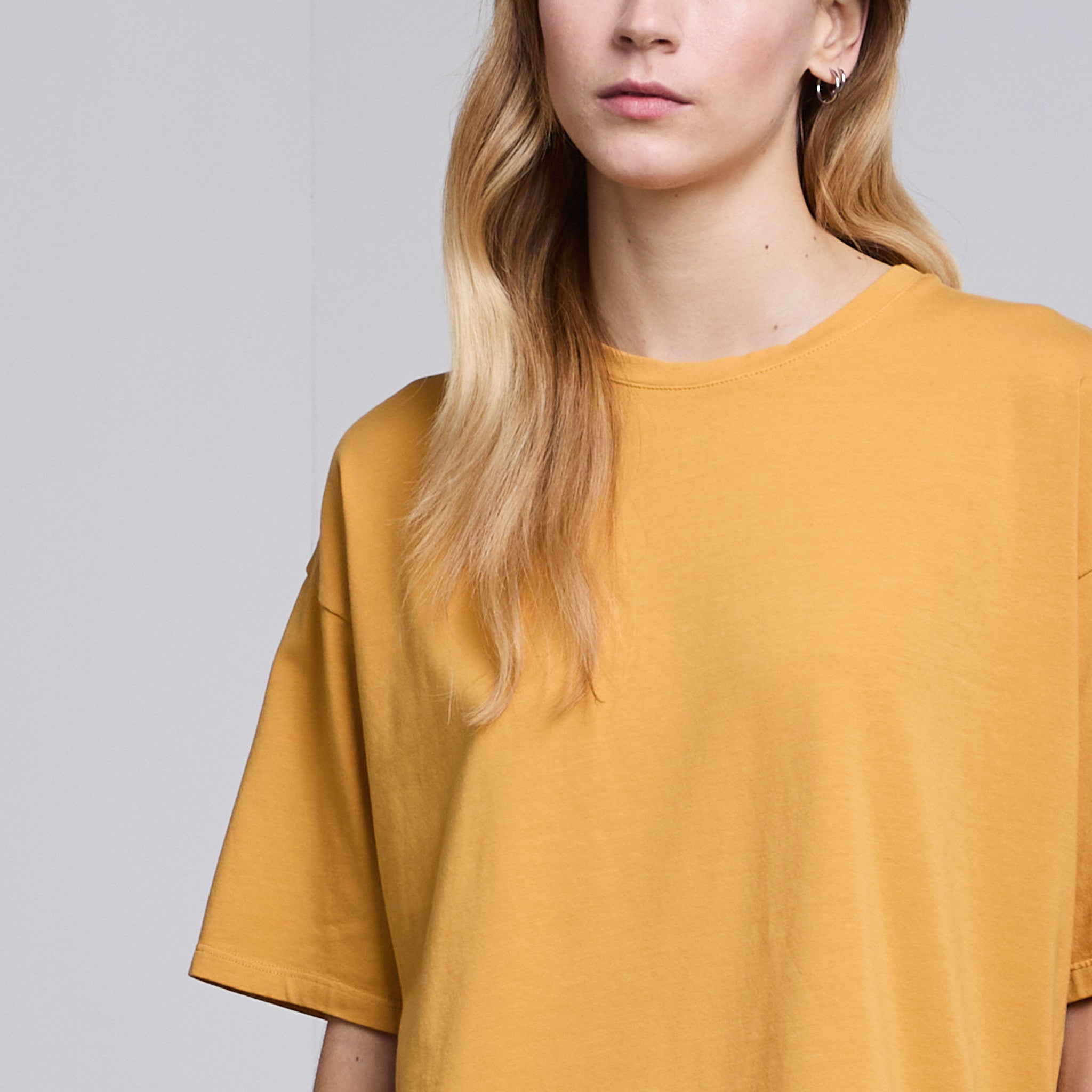 T-SHIRT REGULAR MEZZA MANICA