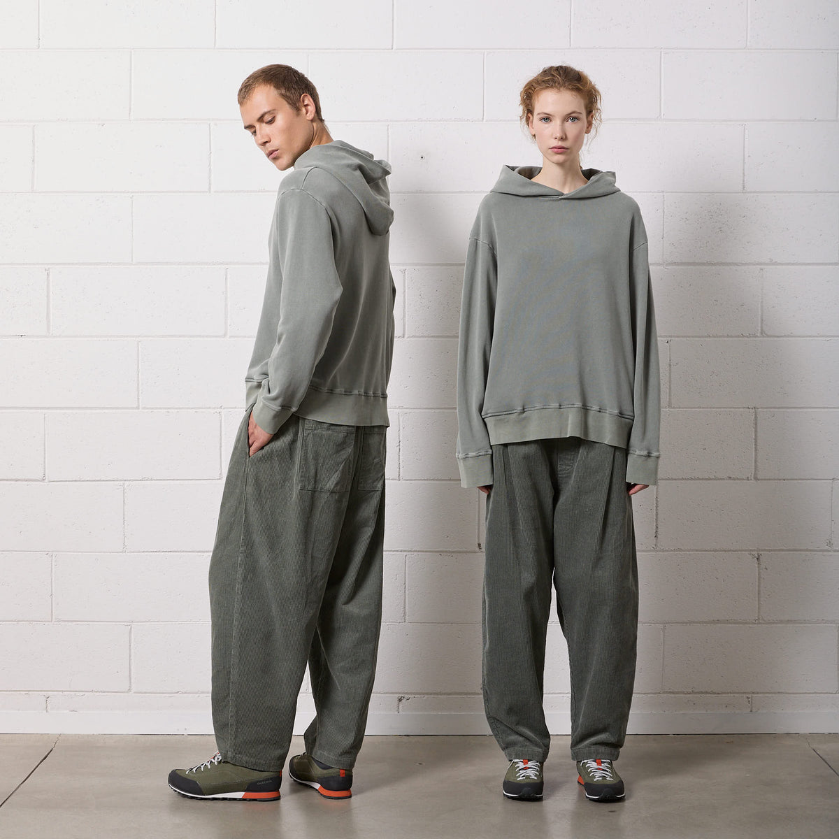 FELPA HOODIE REGULAR FIT