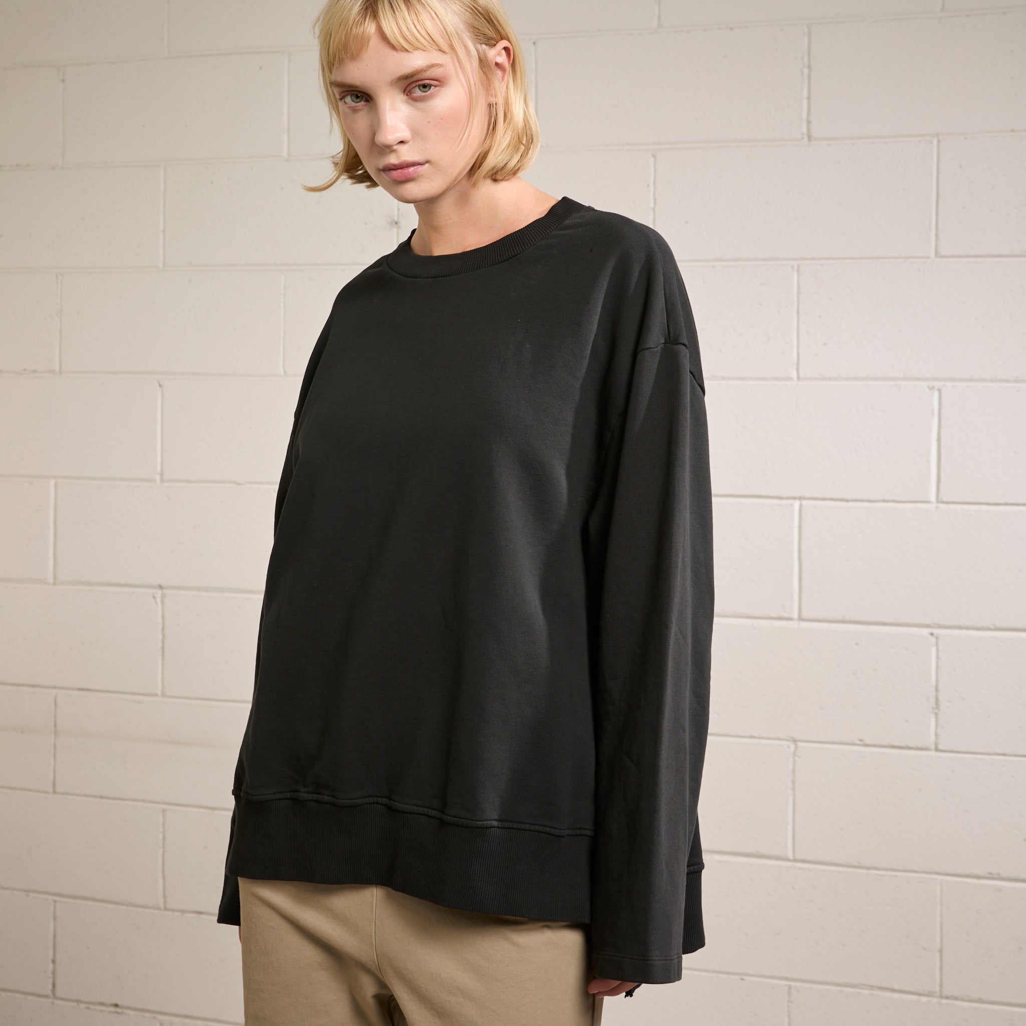 Felpa Over C/Spacchi