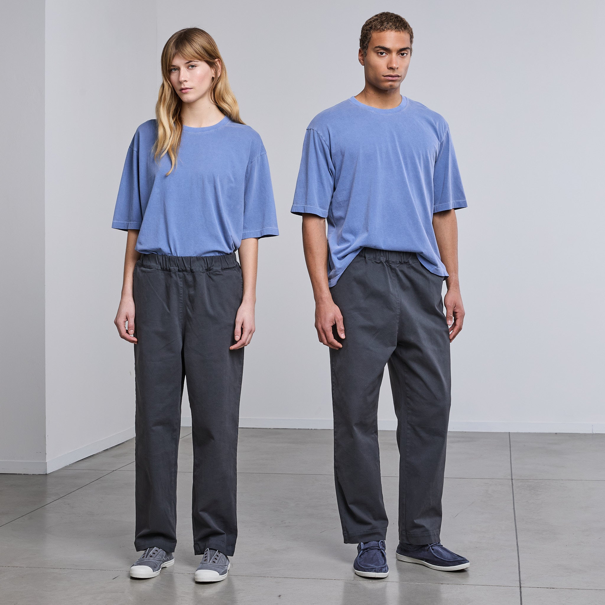 REGULAR TROUSERS