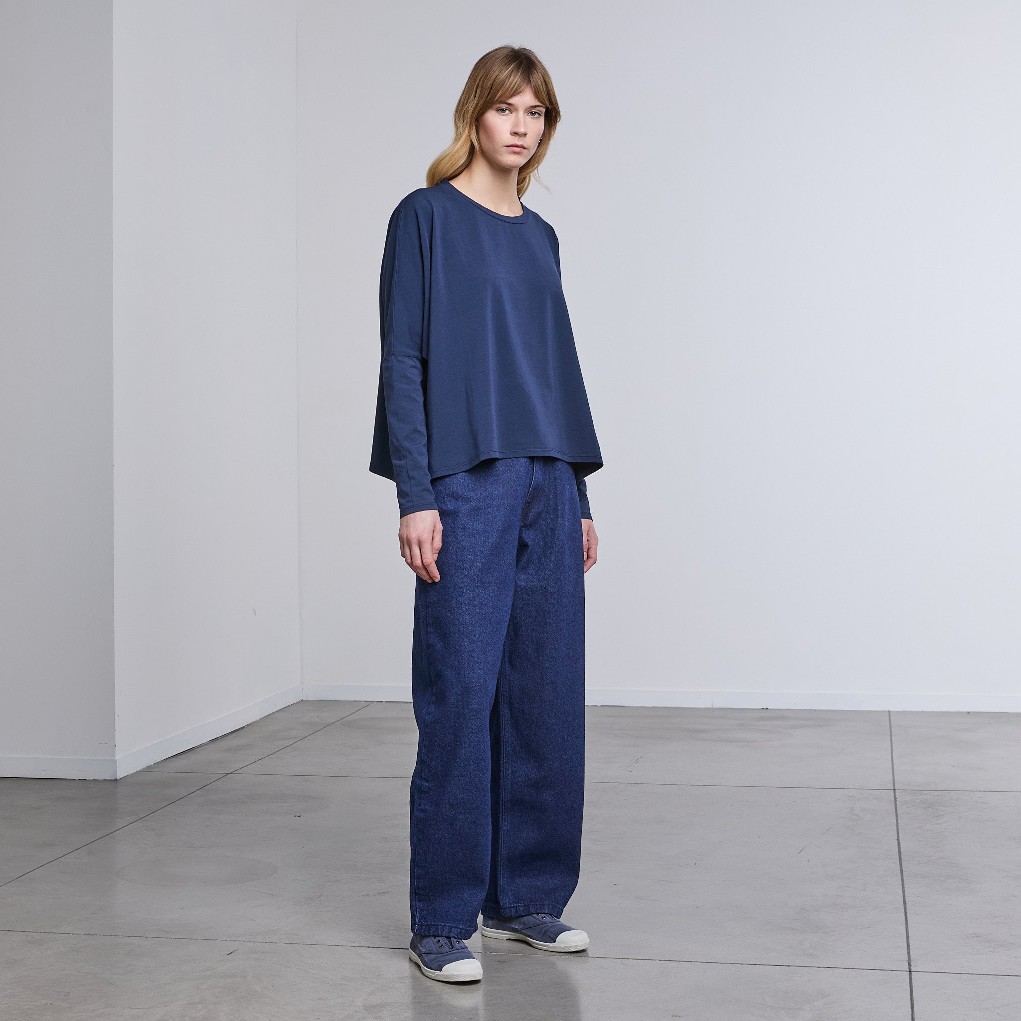 T-SHIRT BOXY MANICA LUNGA