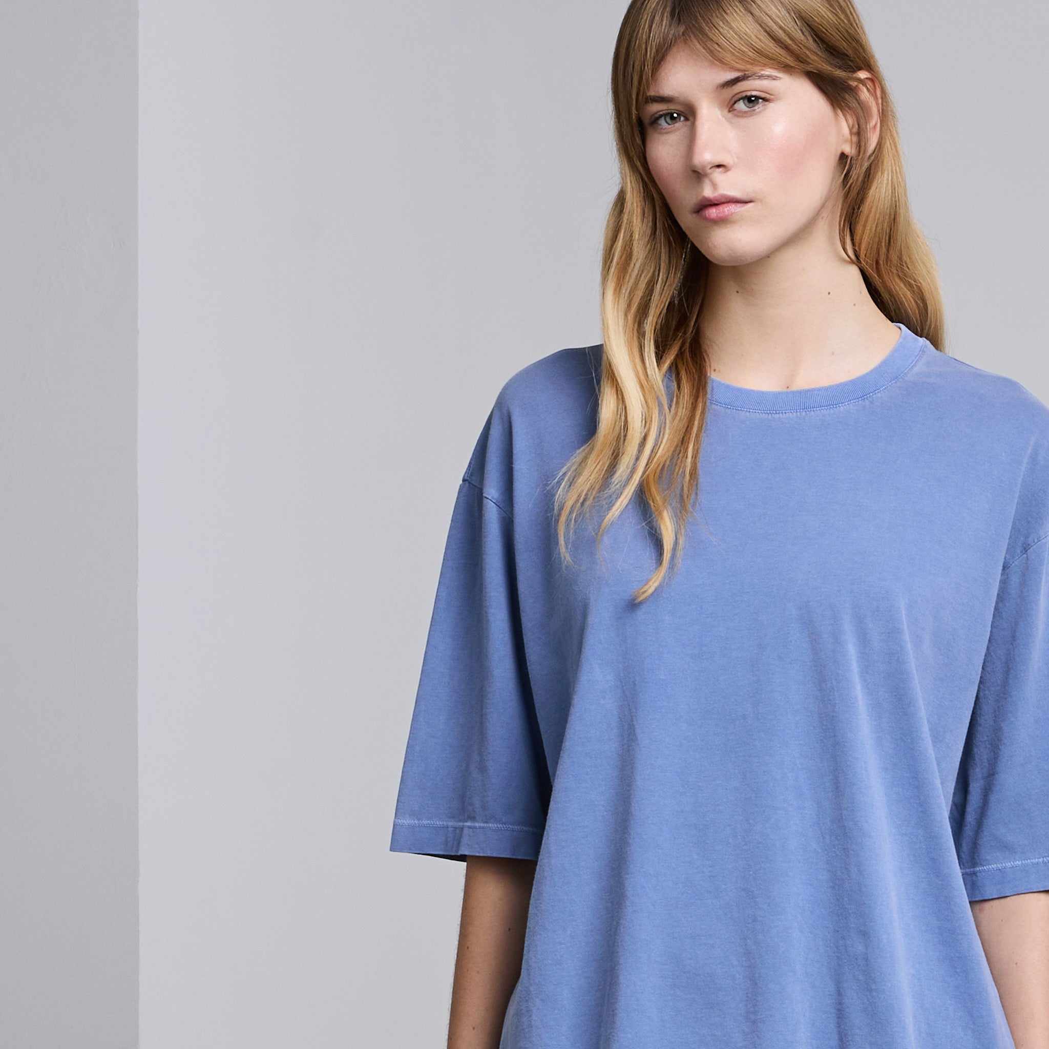 T-SHIRT BOXY MEZZA MANICA